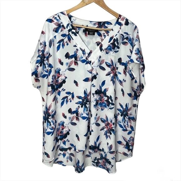 Addition Elle  Michel Studio Floral Vneck Short sleeve Size 18 - Picture 3 of 9